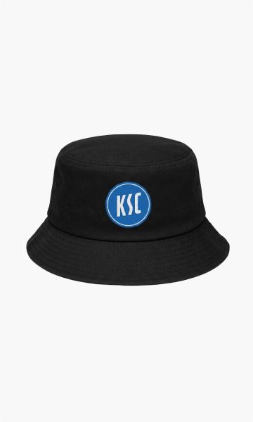 KSC Fischerhut, Schwarz, Außenmaterial: 80 % Baumwolle, 20 % PolyesterFutter: 100 % Baumwolle, Fischerhut im klassischen Bucket‑Hat‑Style, Aufgesticktes KSC‑Logo auf der Vorderseite, Leichter Stoff für angenehmen Tragekomfort, Umlaufende Krempe