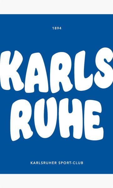 KSC Poster, Blau, 100% Papier, Großformatiger Schriftzug „KARLSRUHE“ im Wavy‑Design, Blauer Hintergrund mit weißer Typografie, Dezentes Gründungsjahr „1894“ im oberen Bereich, „Karlsruher Sport‑Club“ Schriftzug am unteren Rand