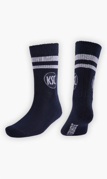 KSC Socken, Navyblau-Weiß, 80 % Baumwolle, 17 % Polyamid, 3 % Elasthan, Rippbündchen, Weiße Streifen, KSC-Logo, Kalrsruher SC Schriftzug unter der Ferse