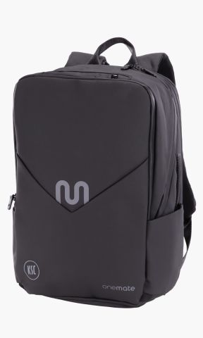 KSC Rucksack, Schwarz, 100% Polyester, 25 Features, Kofferfach, Volumen: 22–30 Liter, verschweißte Zips, Geschütztes 16‑Zoll‑Laptopfach aus Neopren, Magnetischer Brustgurt & Magnet-Schnellzugriff im oberen Rückenteil, Ergonomische Schultergurte