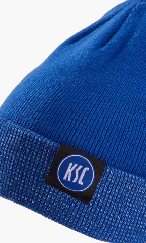 KSC Beanie, Blau, 100% Acryl, Reflektierendes Garn im Umschlagrand für bessere Sichtbarkeit im Dunkeln, KSC-Logo-Patch auf dem Umschlagrand, Weiches, angenehmes Strickmaterial, Elastische Passform für optimalen Sitz