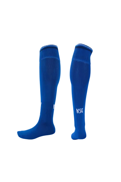 KSC Stutzen Heim 25-26, Blau-Weiß, 80% Nylon, 15% Baumwolle, 5% Elasthan, atmungsaktives Material, KSC-Schriftzug, Verstärkung an Ferse und Zehen
